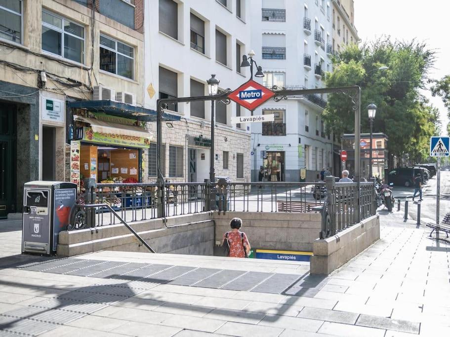 Apartamento A 2 Minutos De Lavapies, Madrid Apartment ภายนอก รูปภาพ