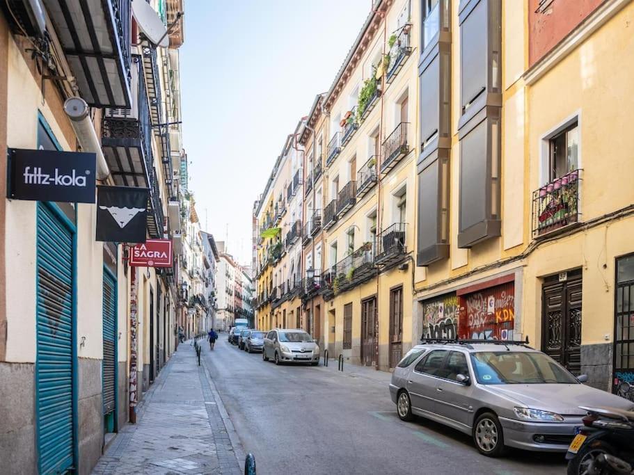 Apartamento A 2 Minutos De Lavapies, Madrid Apartment ภายนอก รูปภาพ