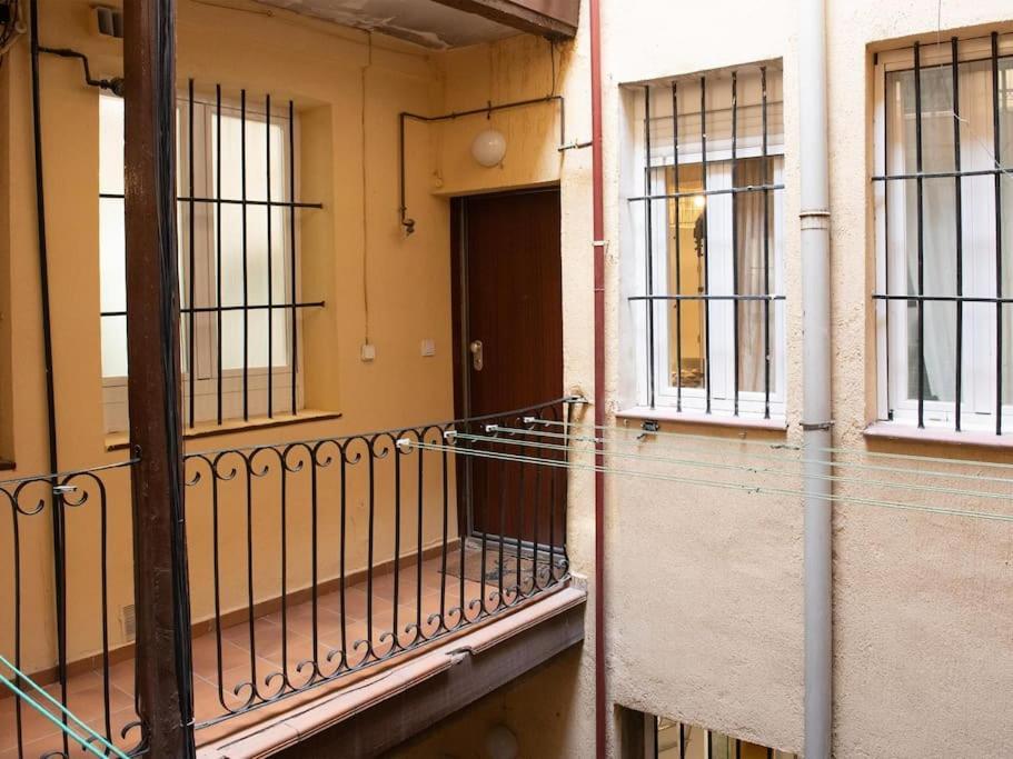 Apartamento A 2 Minutos De Lavapies, Madrid Apartment ภายนอก รูปภาพ