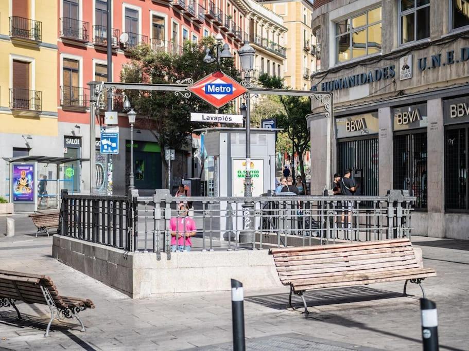 Apartamento A 2 Minutos De Lavapies, Madrid Apartment ภายนอก รูปภาพ