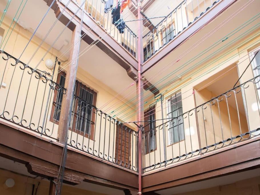 Apartamento A 2 Minutos De Lavapies, Madrid Apartment ภายนอก รูปภาพ
